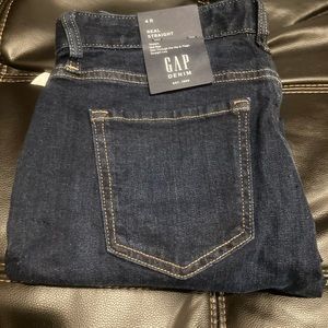 Women’s GAP denim size 4 R Real Straight